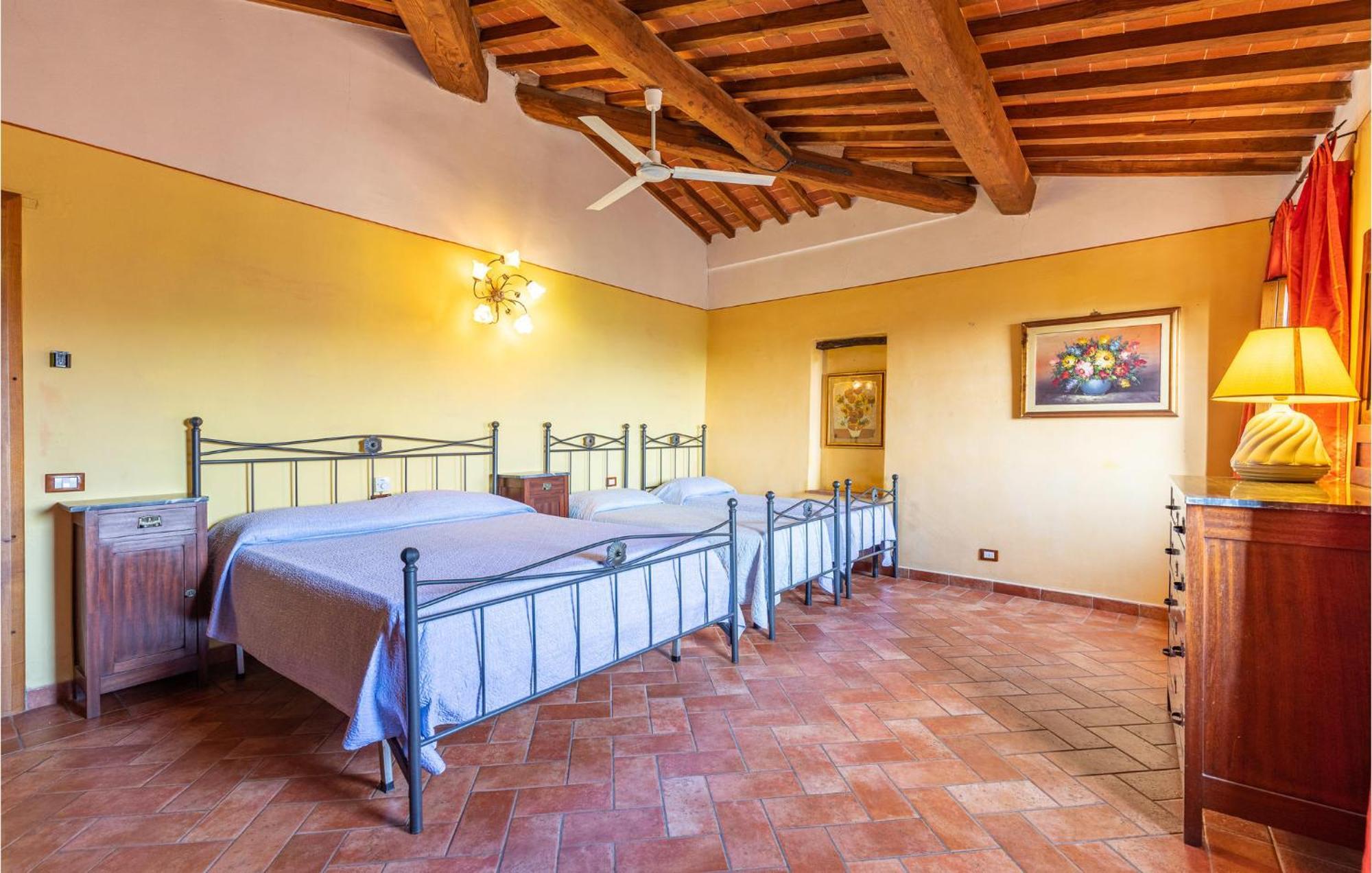 Awesome Home In Marliana With Kitchenette Extérieur photo