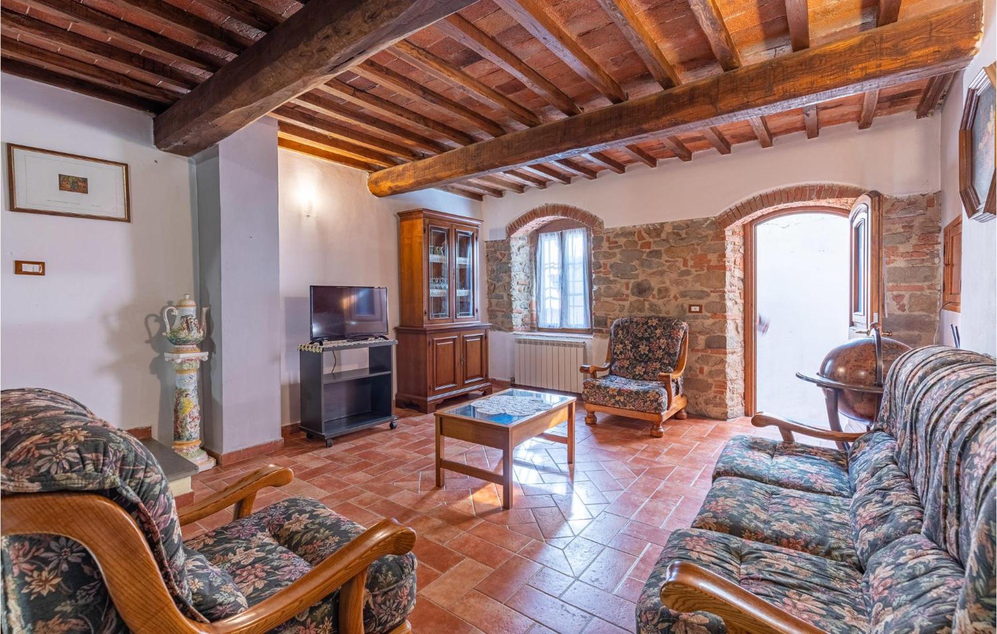 Awesome Home In Marliana With Kitchenette Extérieur photo