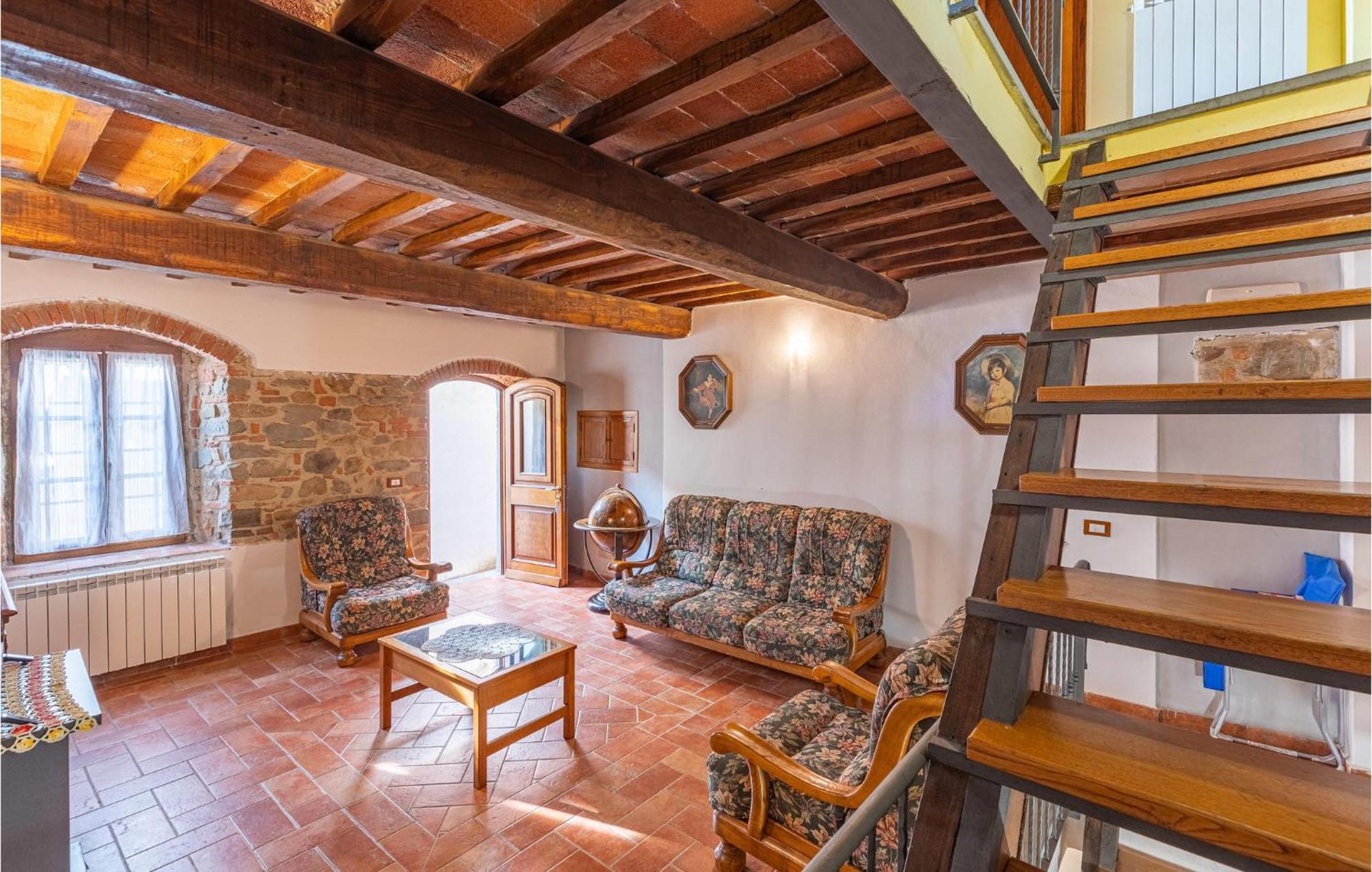 Awesome Home In Marliana With Kitchenette Extérieur photo