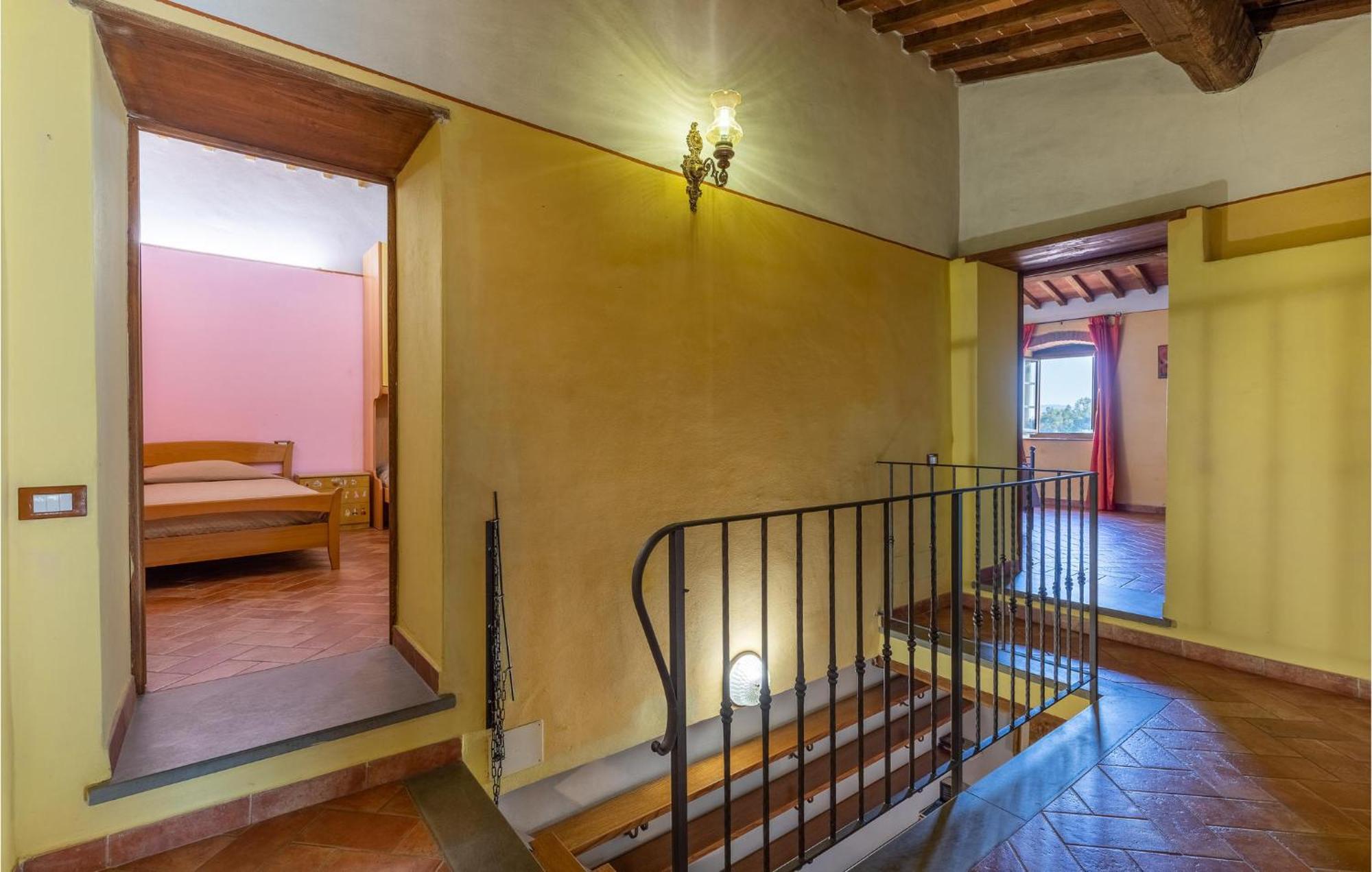 Awesome Home In Marliana With Kitchenette Extérieur photo