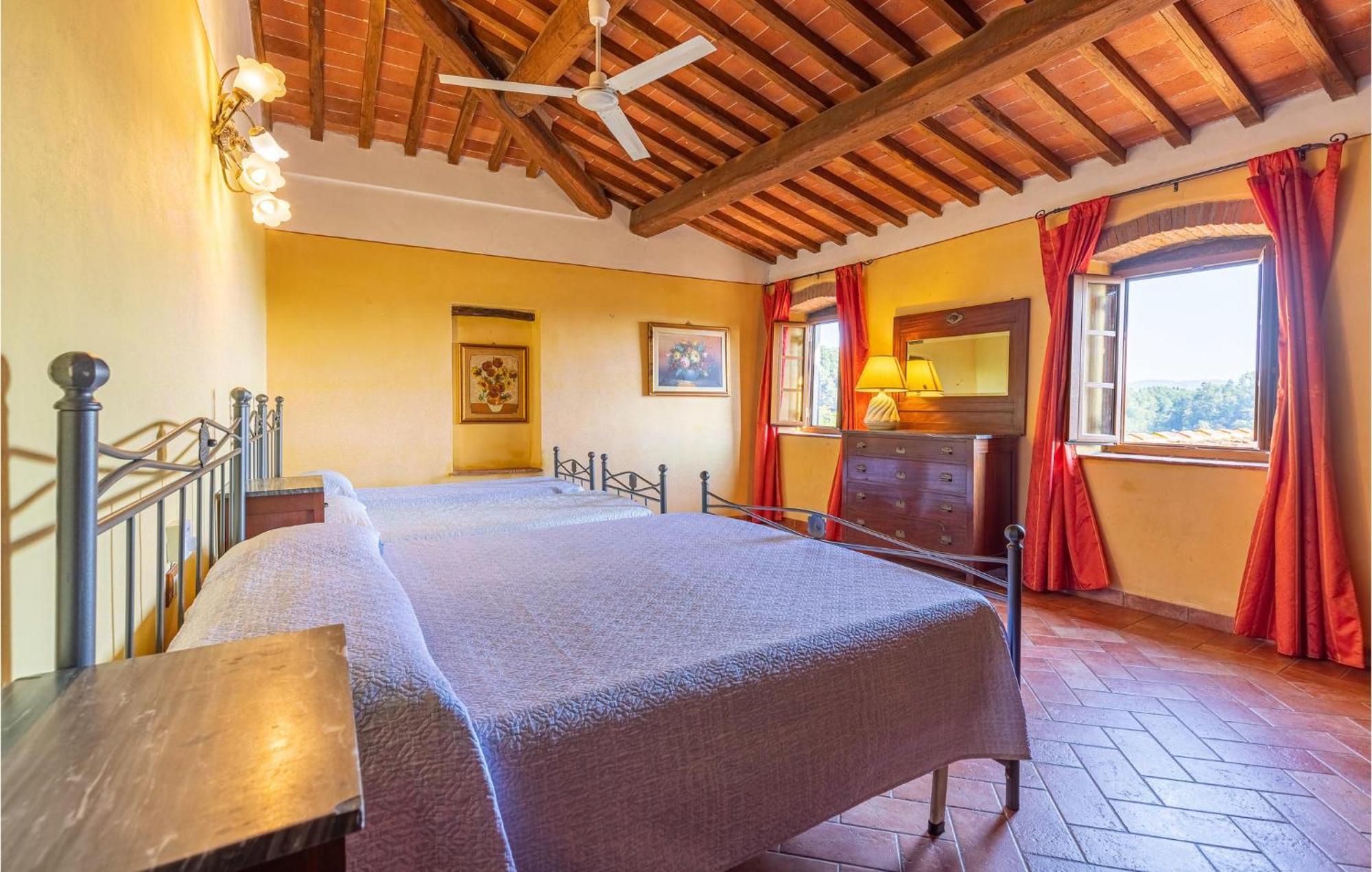Awesome Home In Marliana With Kitchenette Extérieur photo